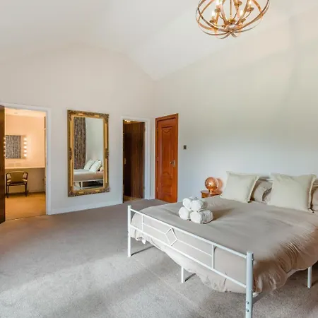 5 Bed In Oc-t46322